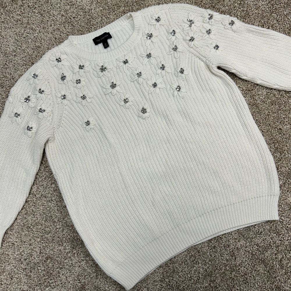 The Limited Embellished Crewneck Sweater Women Size Medium Flower Accents (12)